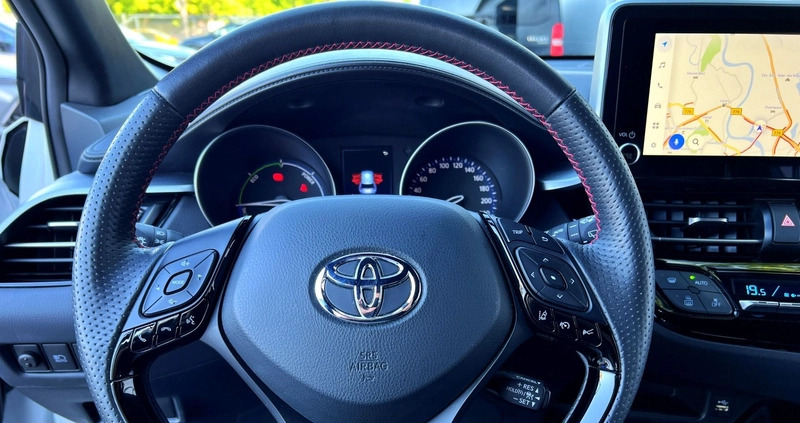 Toyota C-HR cena 127900 przebieg: 30007, rok produkcji 2023 z Pionki małe 154